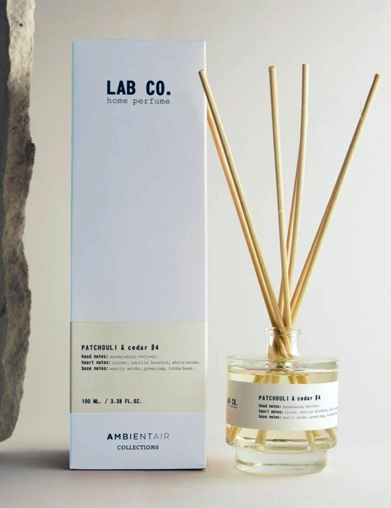 Híbýlailmur diffuser Lab Co. | Patchouli & Cedar