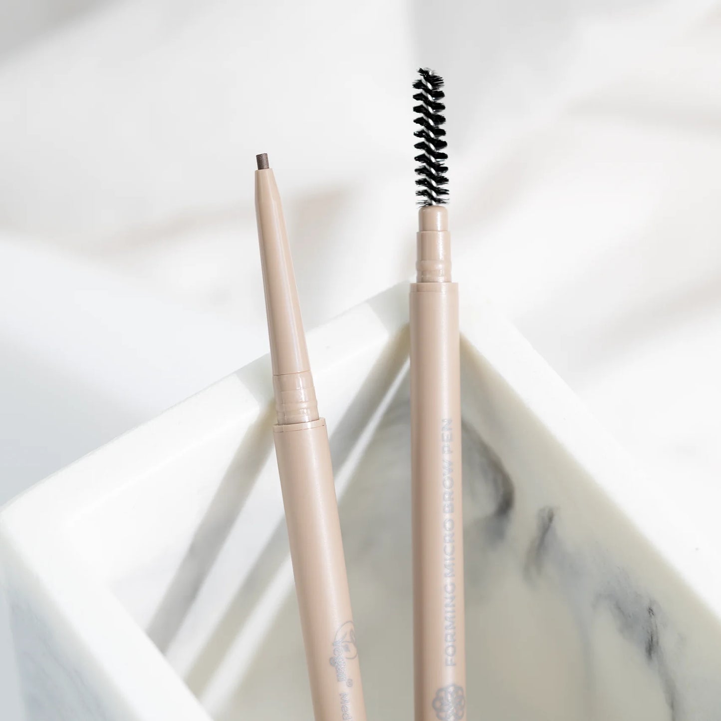 Forming Micro Brow Pen - Medium brown